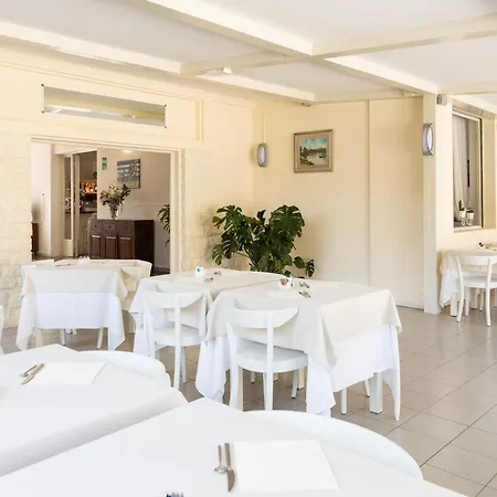 Nettuno 3*